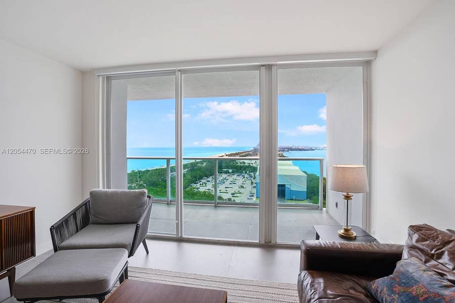 Property photo for 100 Bayview Drive, #2125, Sunny Isles Beach, FL