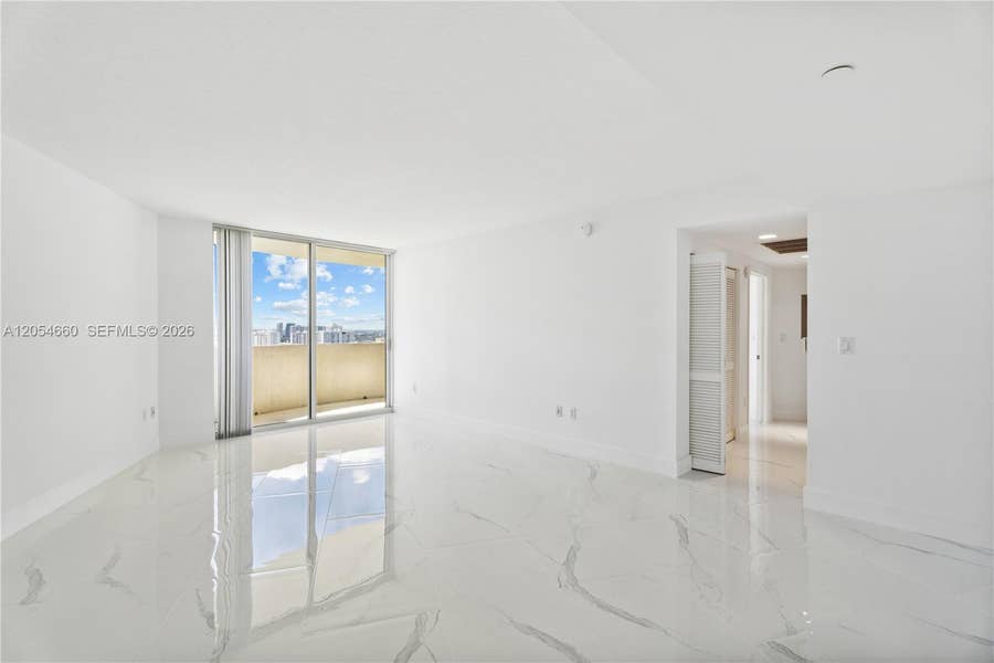 Property photo for 19501 W Country Club Drive, #2506, Aventura, FL