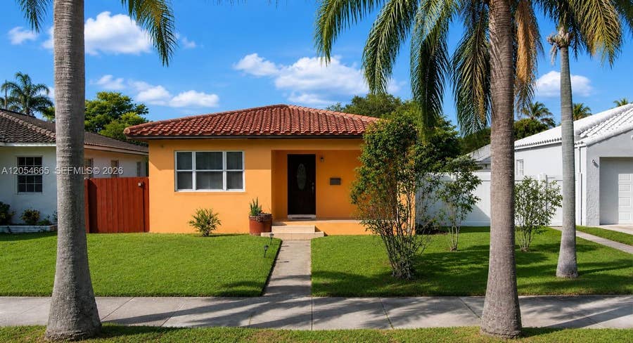 Property photo for 1631 Hollywood Boulevard, Hollywood, FL