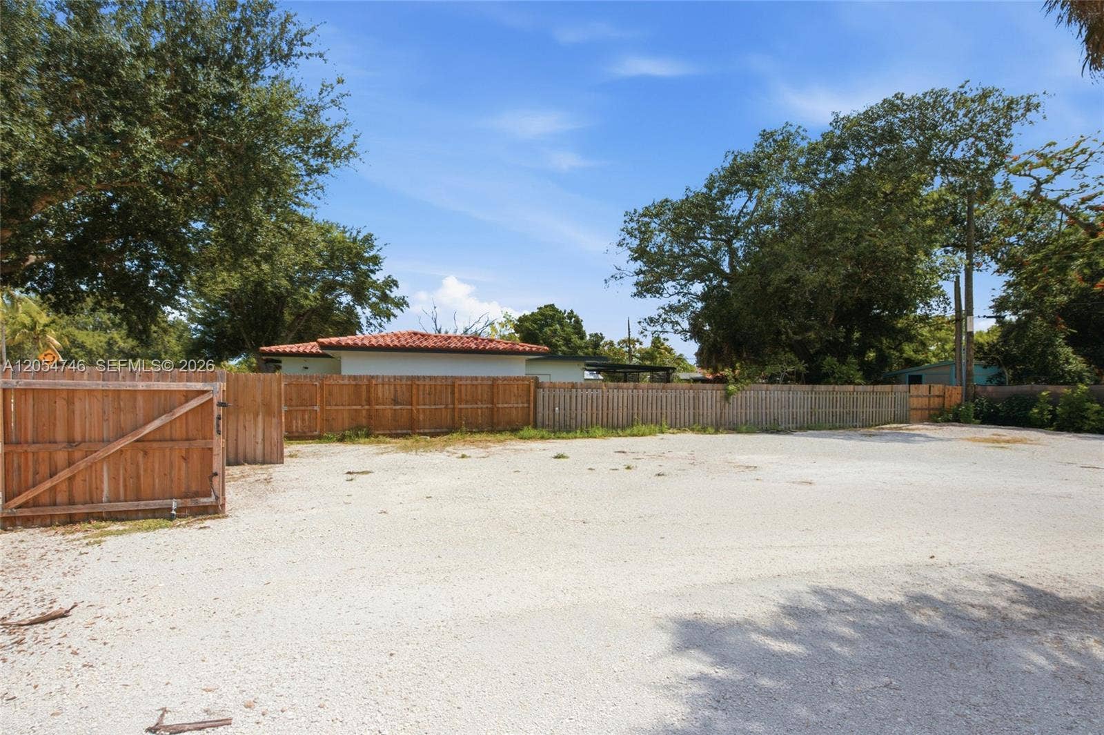 417 NE 11th Avenue, Pompano Beach, FL 33060 Photo 6