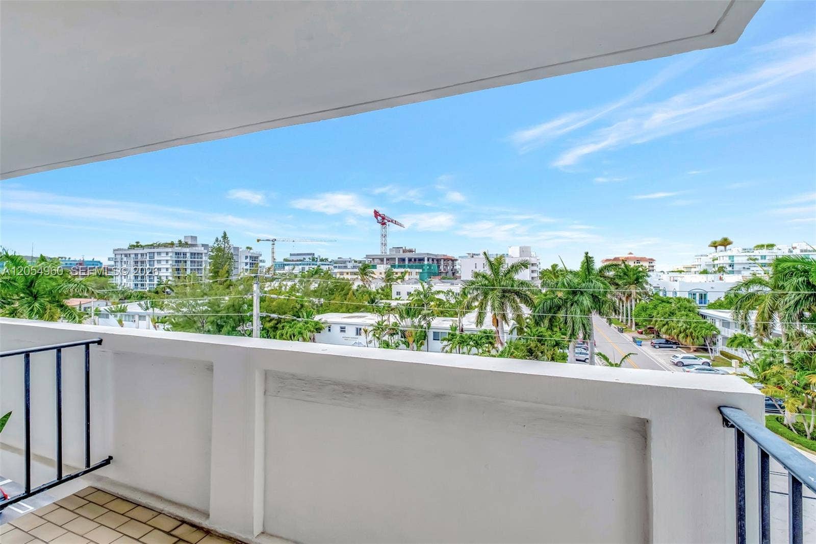 West view Balcony