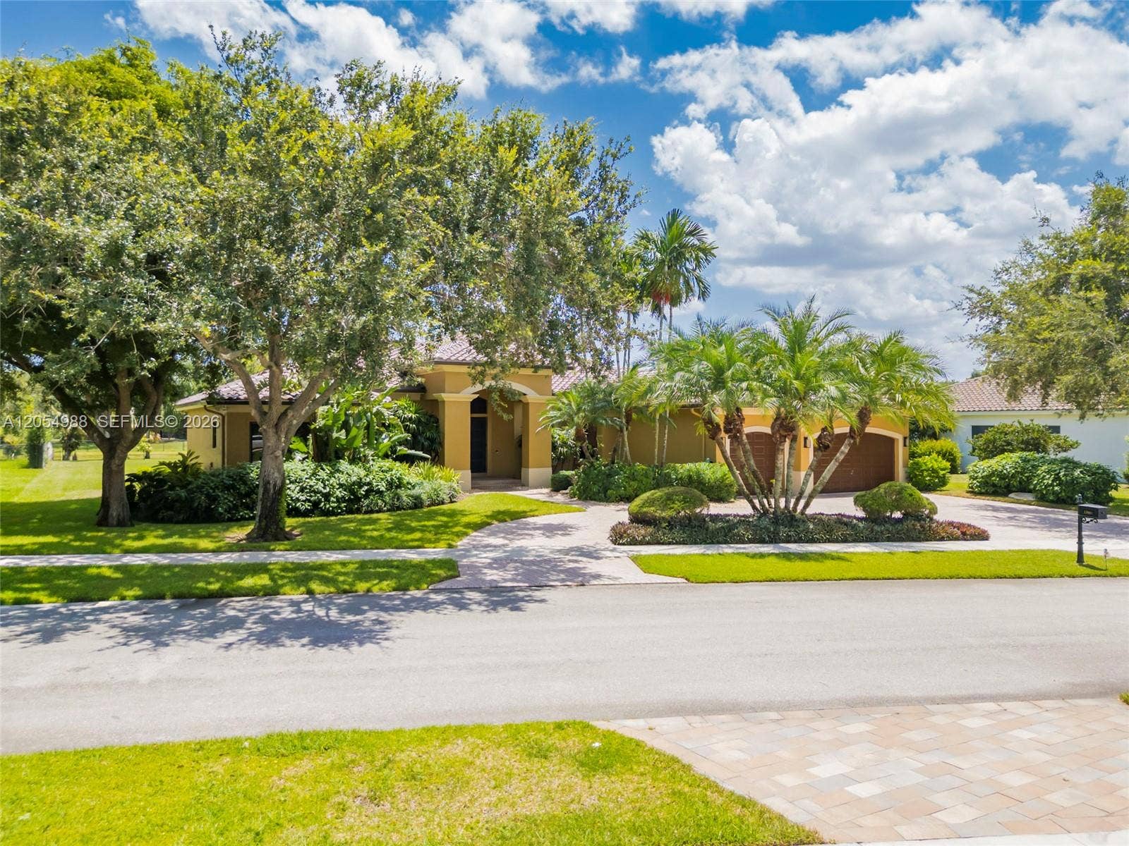 13860 SW 40th Street, Davie, FL 33330 Photo 1