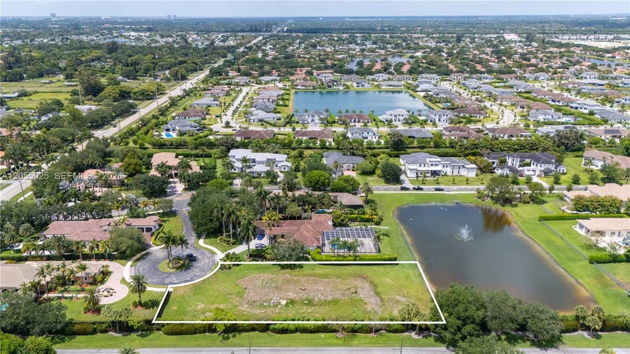 Property photo for 2270 Dorado Avenue, Davie, FL