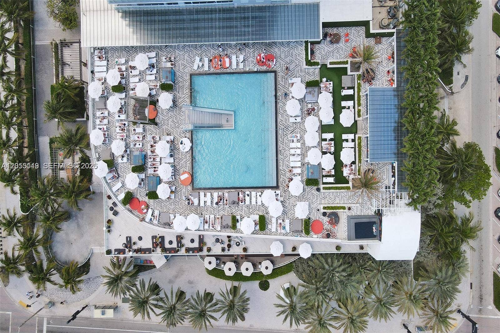 Main Pool hotel