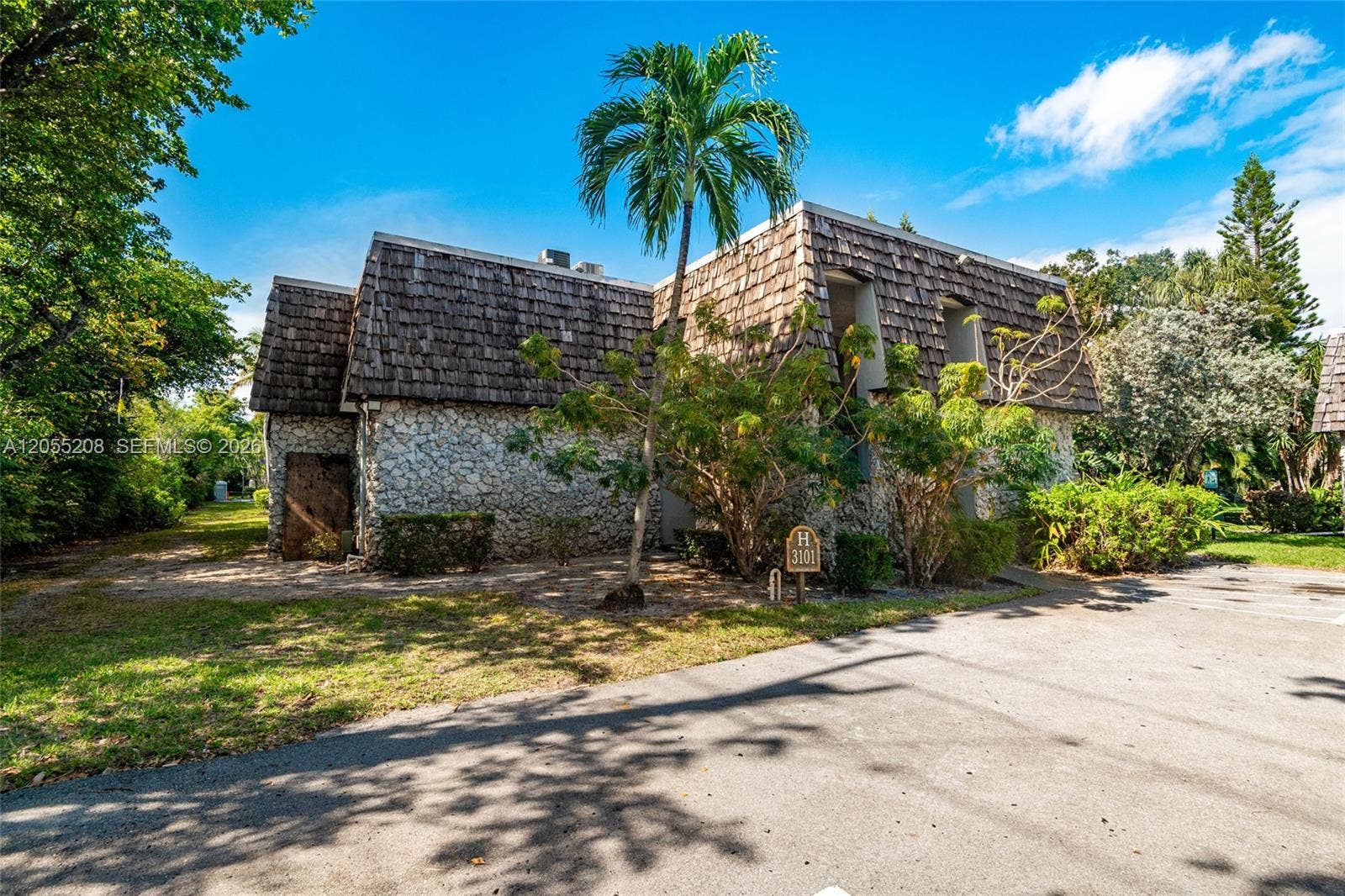3101 Oakland Shores Drive, #H105, Oakland Park, FL 33309 Photo 6
