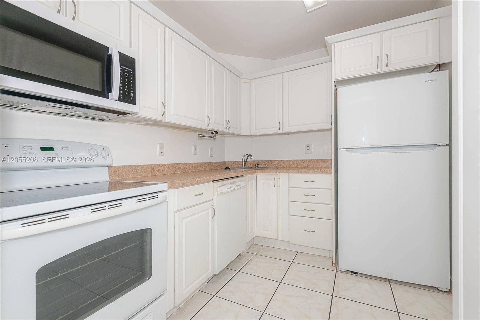 3101 Oakland Shores Drive, #H105, Oakland Park, FL 33309 Photo 7