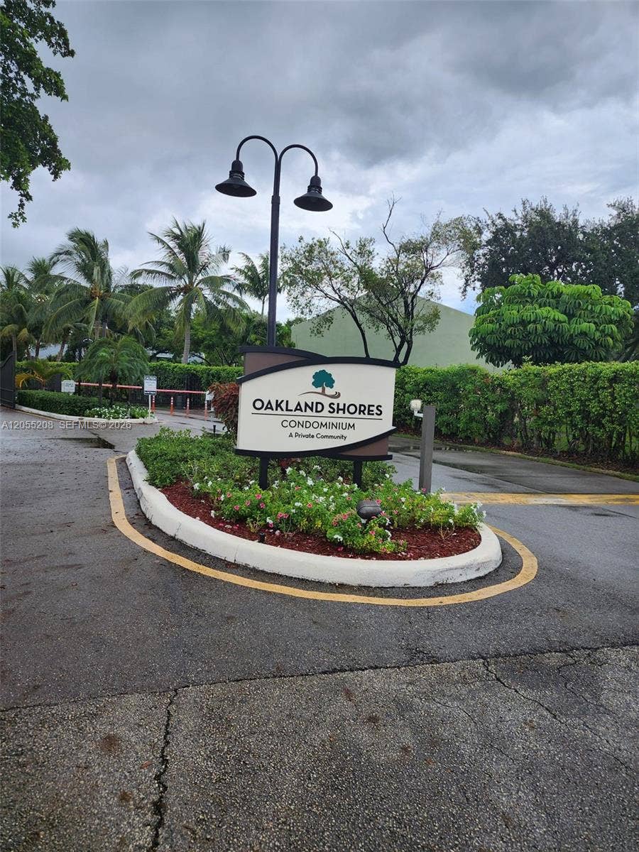 Property photo for 3101 Oakland Shores Drive, #H105, Oakland Park, FL