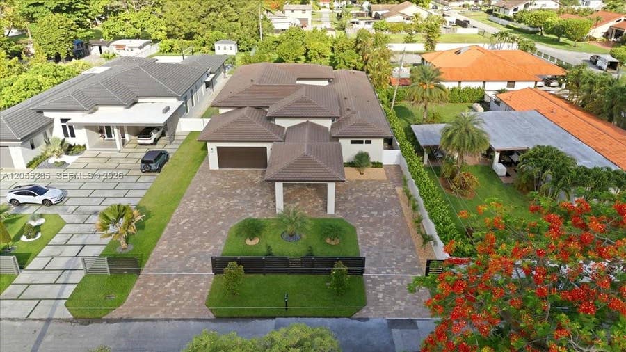 Property photo for 2880 SW 113 Avenue, Miami, FL