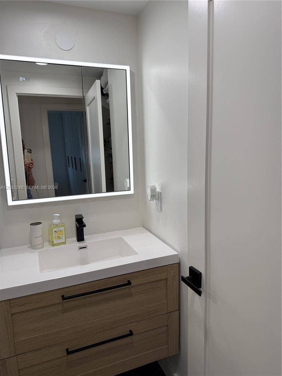 10185 NE Collins Avenue, #822, Bal Harbour, Bal Harbour, FL 33154 Photo 17
