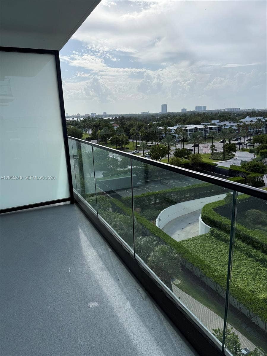 10185 NE Collins Avenue, #822, Bal Harbour, Bal Harbour, FL 33154 Photo 4