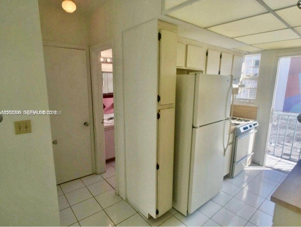 4015 Indian Creek Drive, #306, Miami Beach, FL 33140 Photo 5