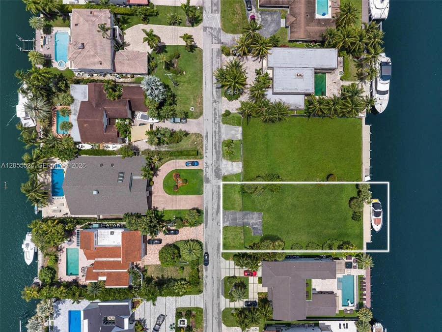 Property photo for 460 Holiday Drive, Hallandale Beach, FL
