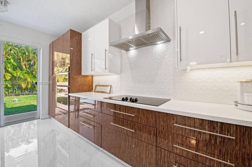 3846 W Gardenia Avenue, Weston, FL 33332 Photo 8