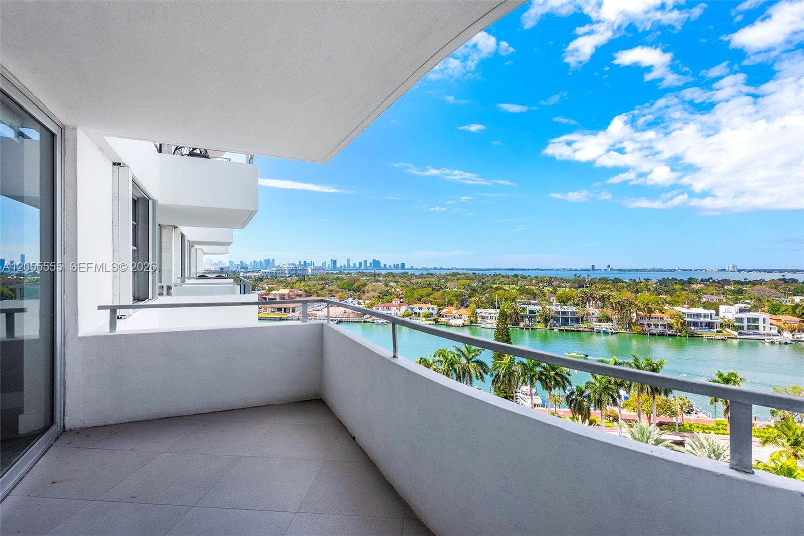 5151 Collins Avenue, #1420, Miami Beach, FL 33140 Photo 2