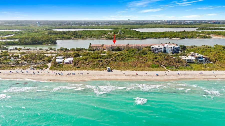 Property photo for 4234 N Ocean Drive, Hollywood, FL
