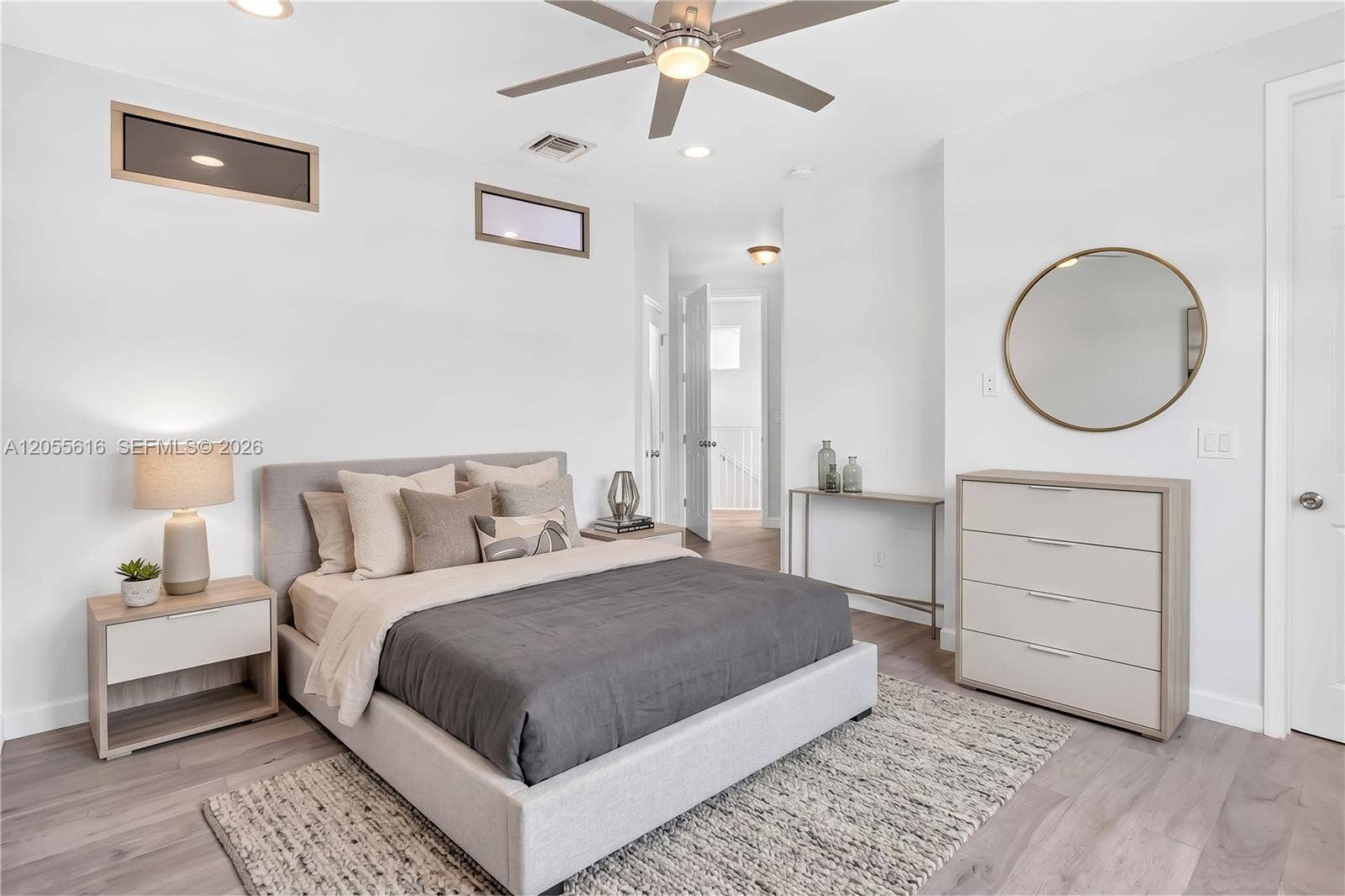 840 NE 14th Place, Fort Lauderdale, FL 33304 VIRTUALLY STAGED