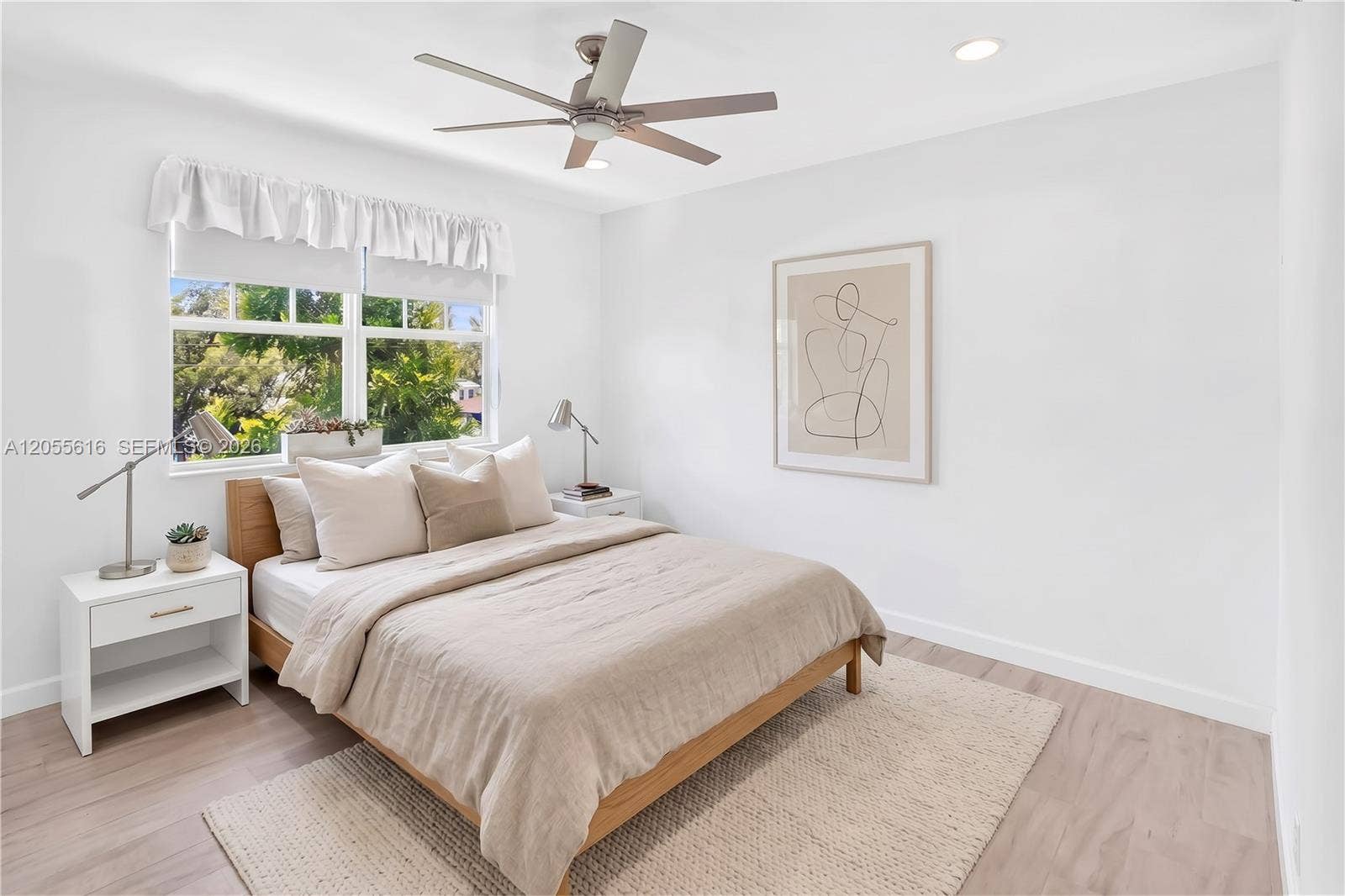 840 NE 14th Place, Fort Lauderdale, FL 33304 VIRTUALLY STAGED