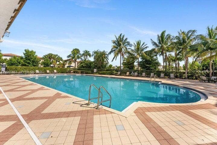 5010 Genove Place, #5010, Riviera Beach, Riviera Beach, FL 33410 Photo 4