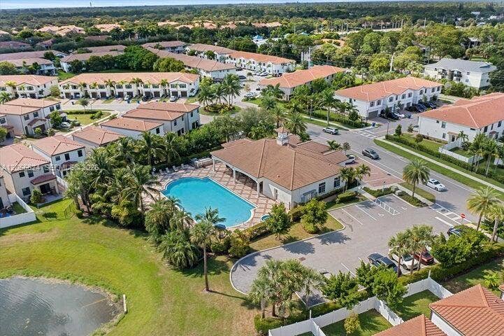 5010 Genove Place, #5010, Riviera Beach, Riviera Beach, FL 33410 Photo 6