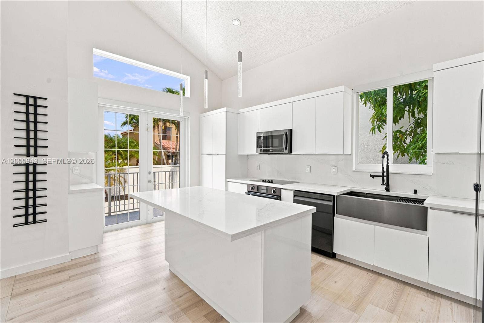 1457 NW 159th Lane, Pembroke Pines, FL 33028 Photo 10