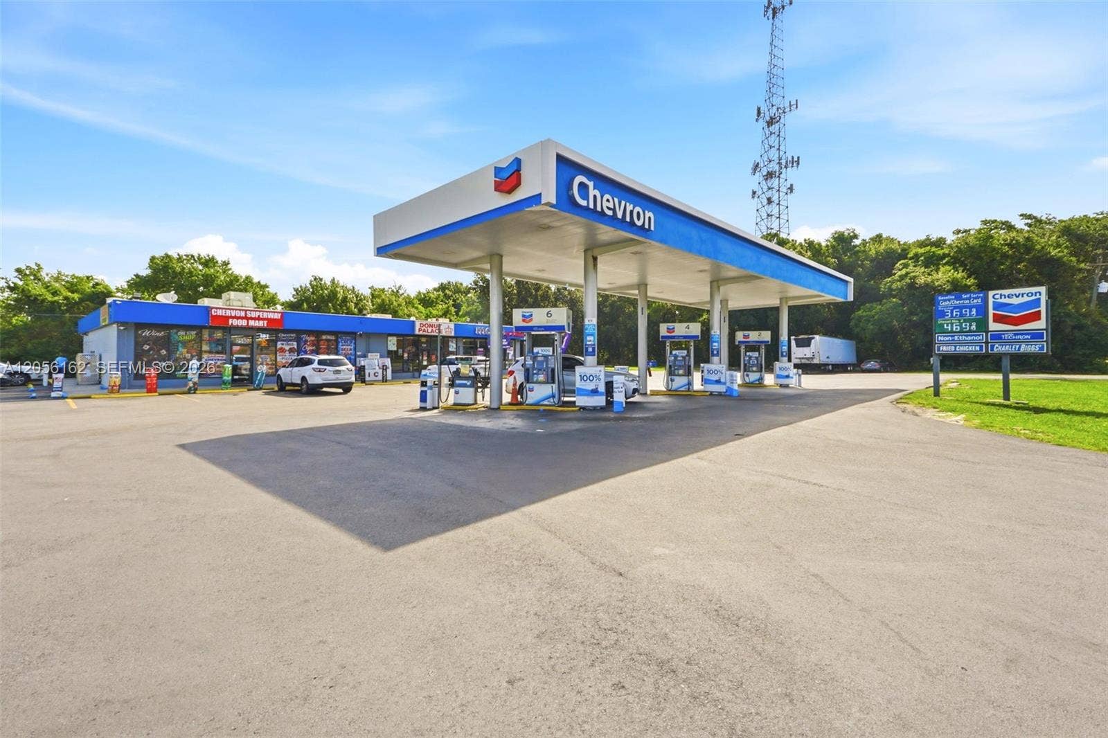 2590 Recker Hwy, Winter Haven, FL 33880