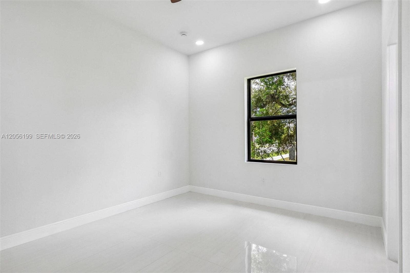 130 NW 28th Terrace, Fort Lauderdale, FL 33311 Photo 22