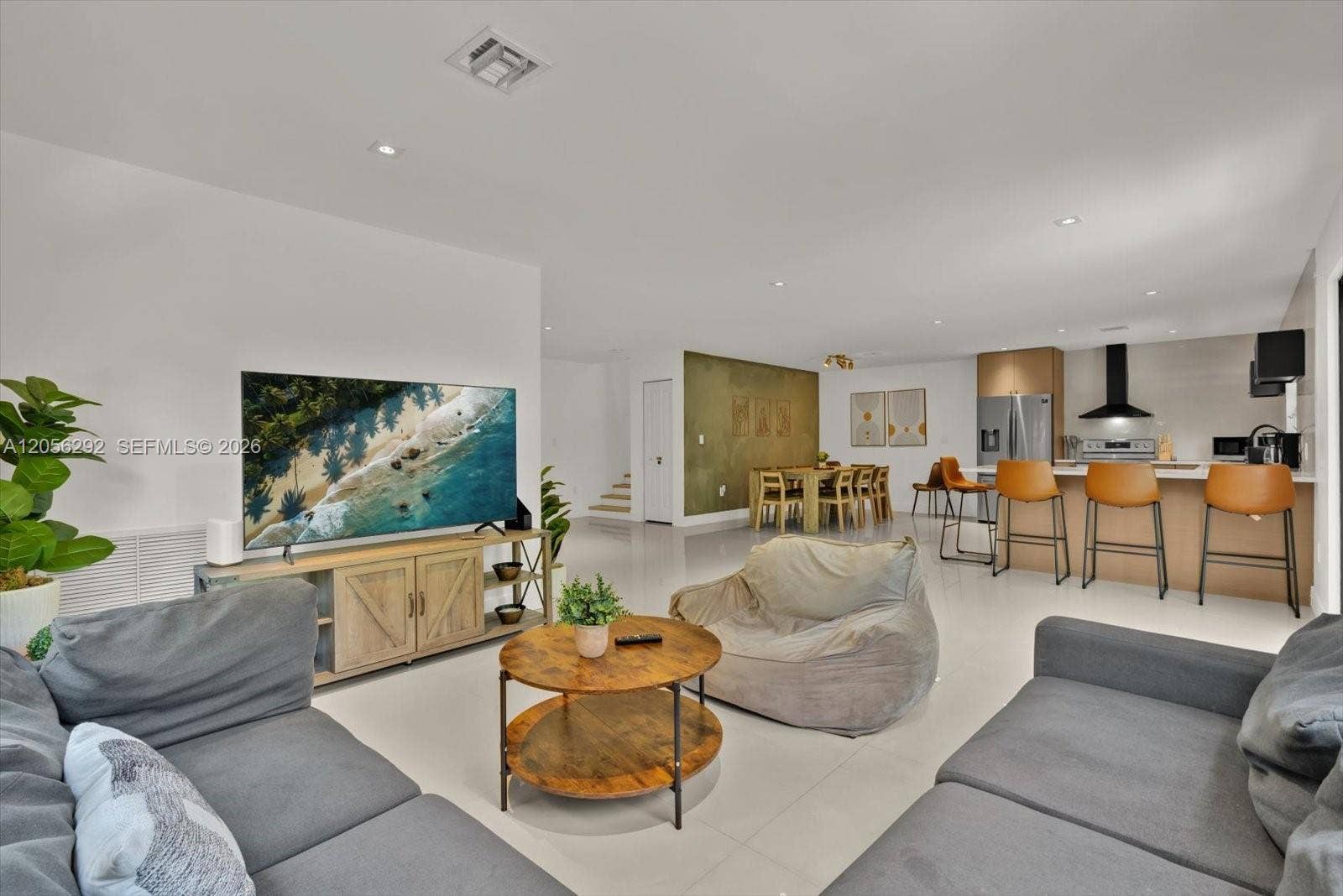 808 SW 29th Street, Fort Lauderdale, FL 33315 Photo 3