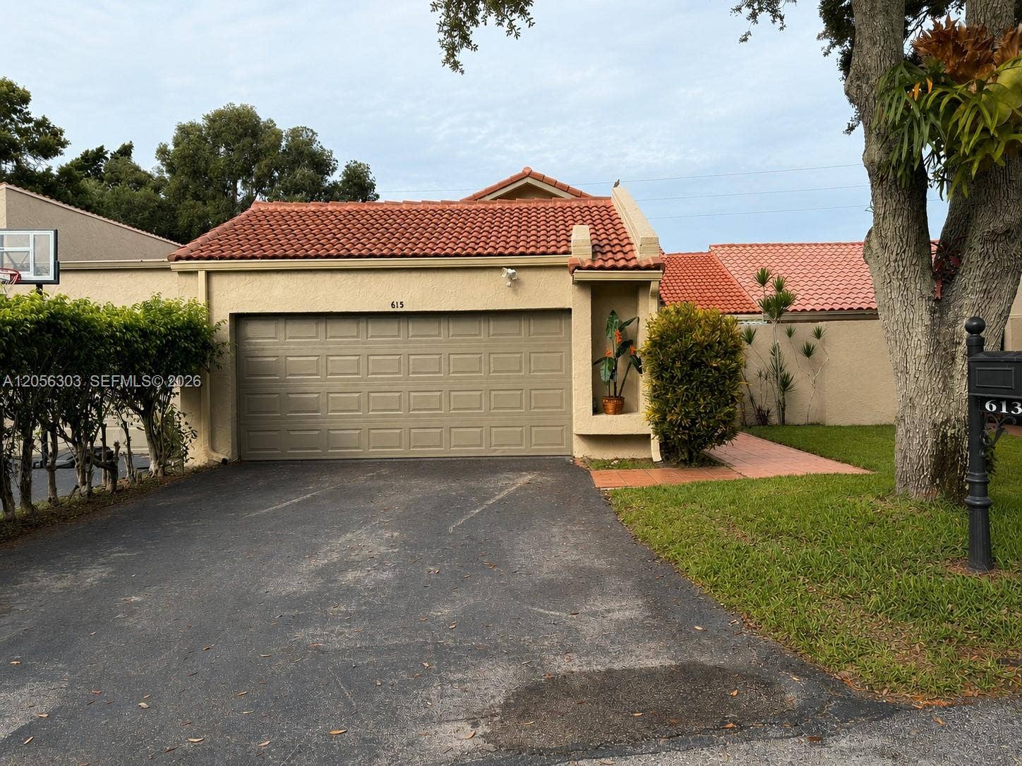 613 Patio Village Way, Weston, Weston, FL 33326 Photo 2
