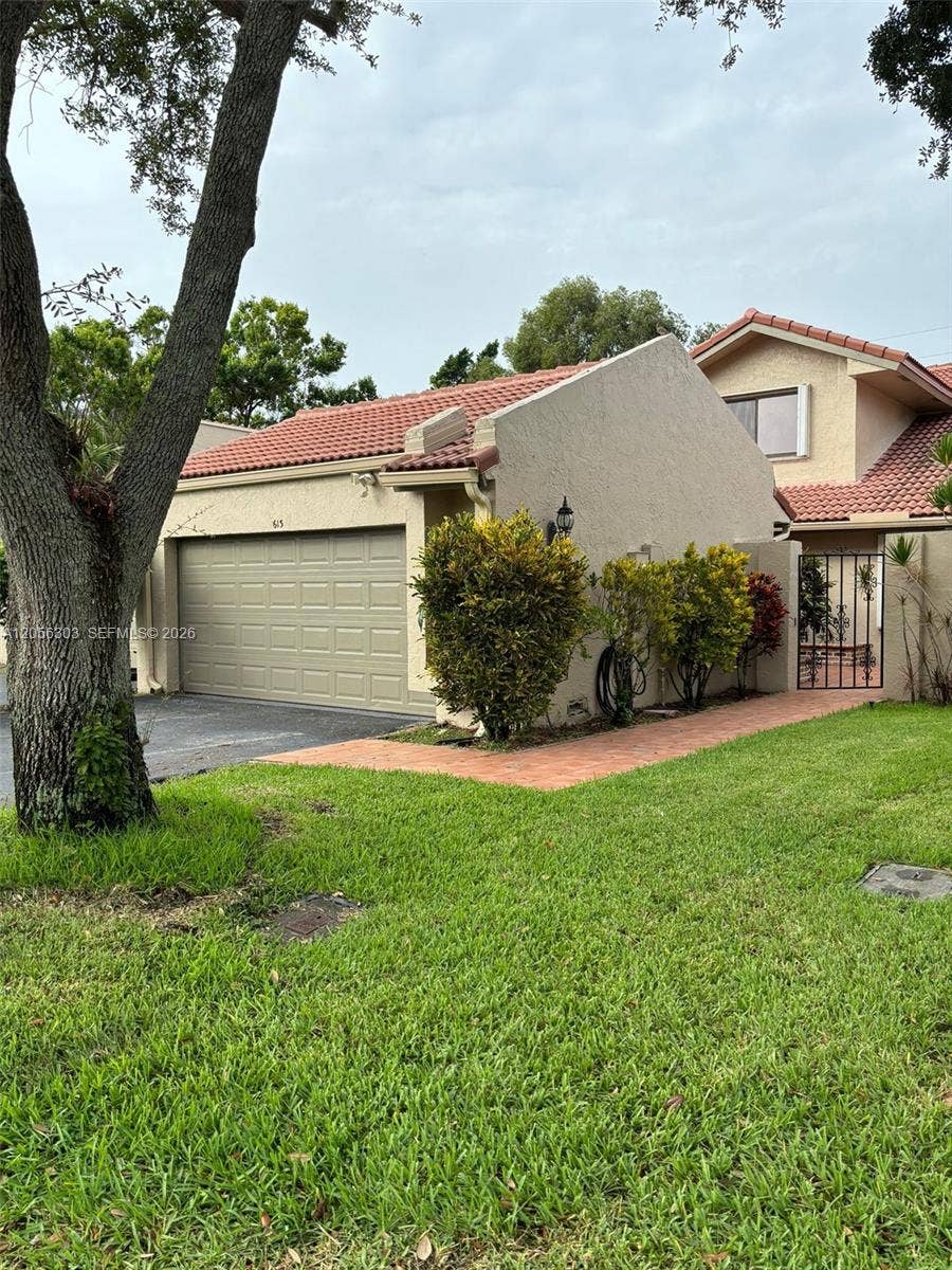 613 Patio Village Way, Weston, Weston, FL 33326 Photo 3