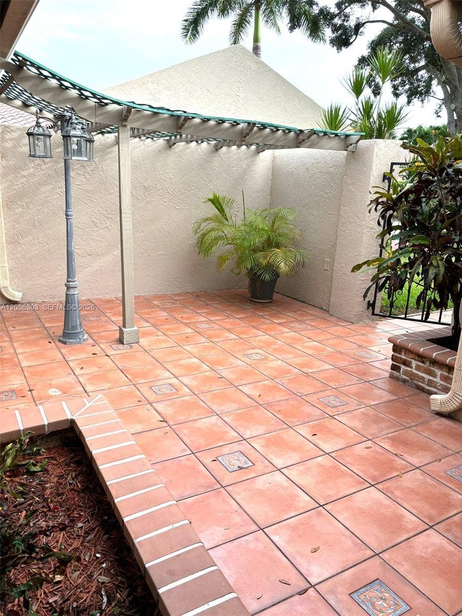 613 Patio Village Way, Weston, Weston, FL 33326 Photo 7
