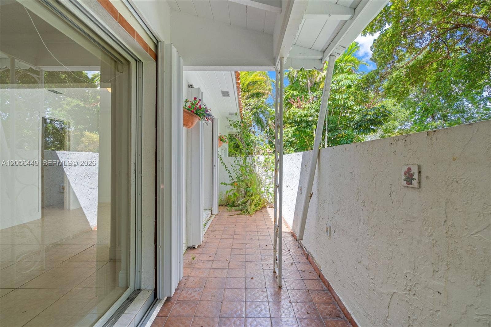 1540 Dorado Avenue, Coral Gables, FL 33146 Photo 11
