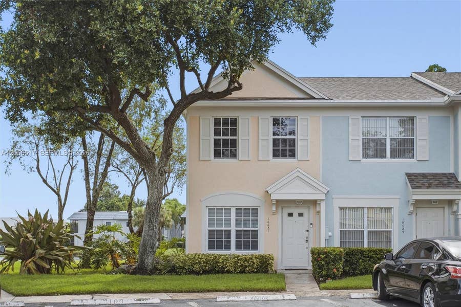 Property photo for 16631 Hemingway Drive, Weston, FL