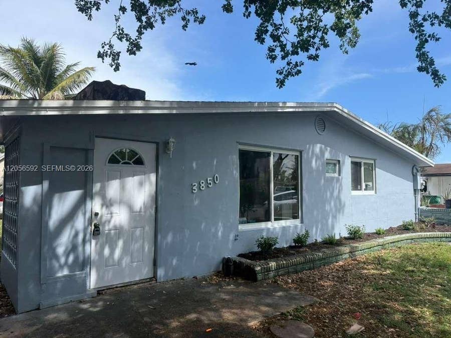 Property photo for 3850 SW 59th Terrace, Davie, FL