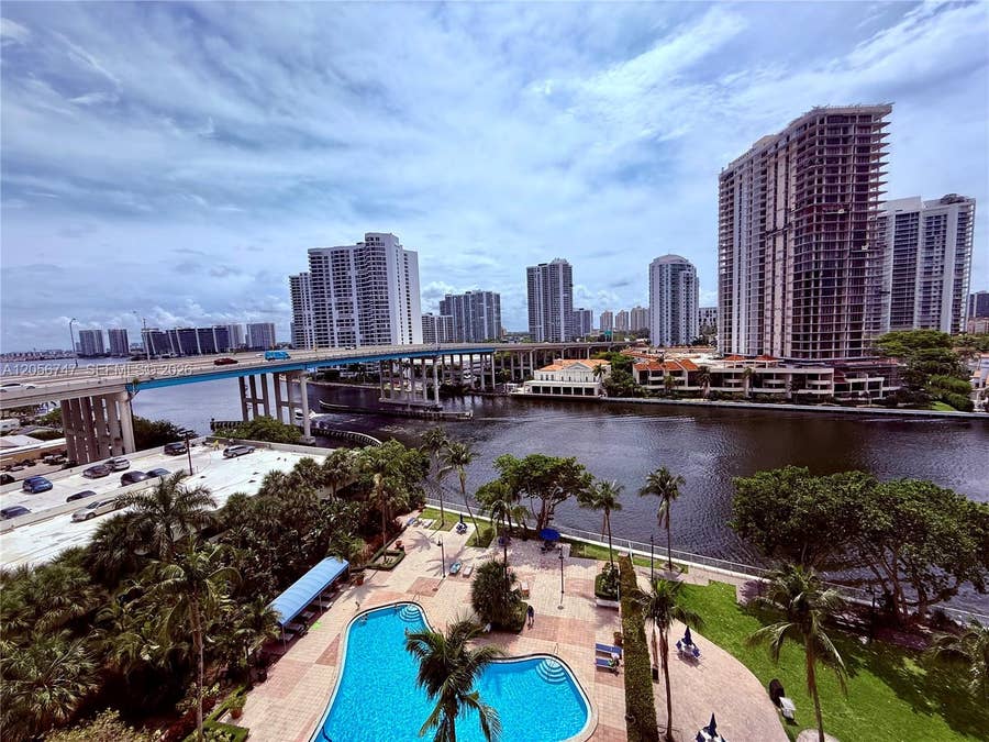 Property photo for 19390 Collins Avenue, #907, Sunny Isles Beach, FL