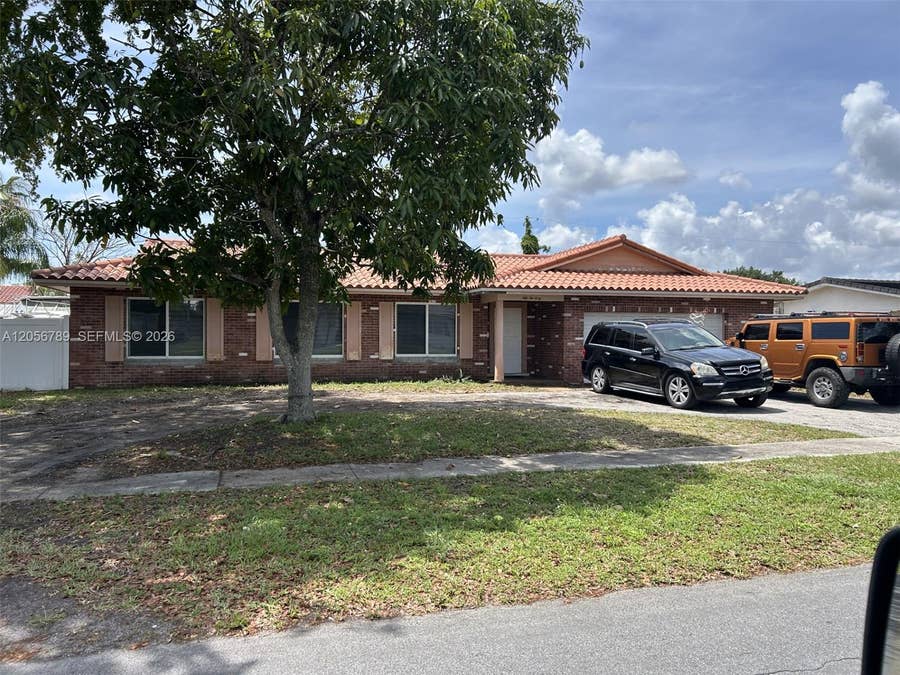 Property photo for 5240 SW 10th Court, Plantation, FL