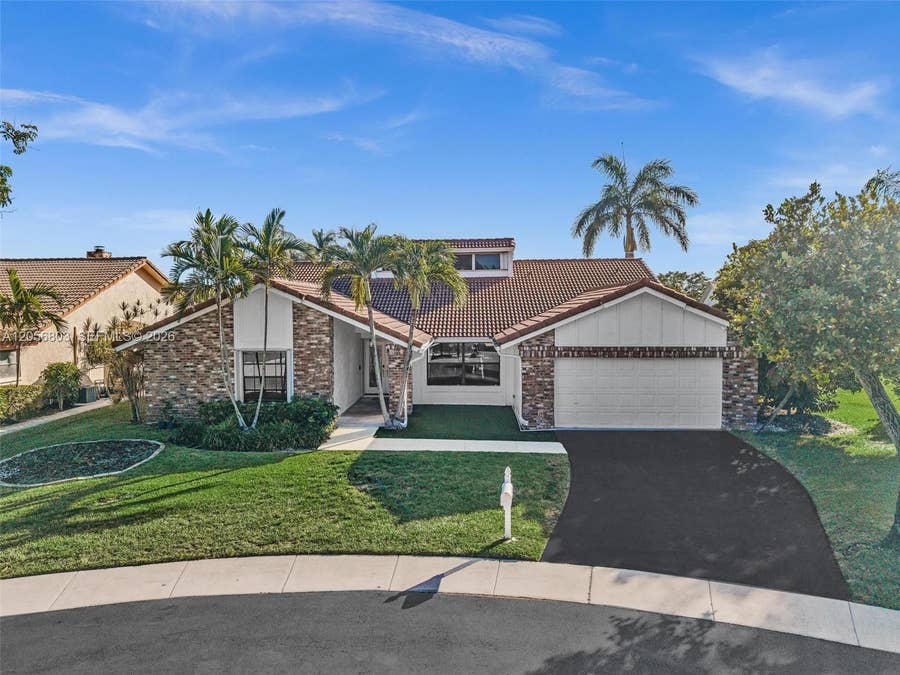 Property photo for 1661 NW 100th Way, Plantation, FL