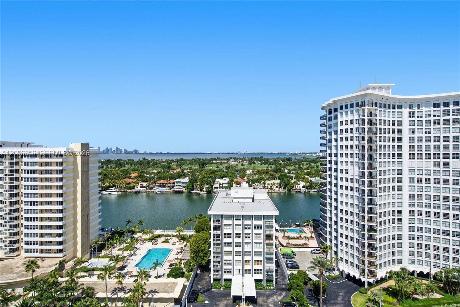 5601 Collins Avenue, #1723, Miami Beach, FL 33140 Photo 2
