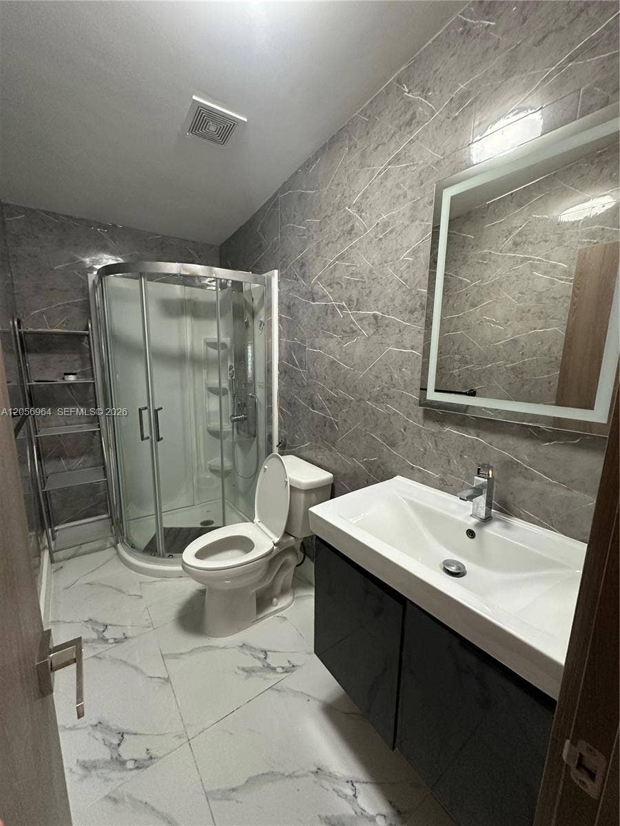 Bathroom #2