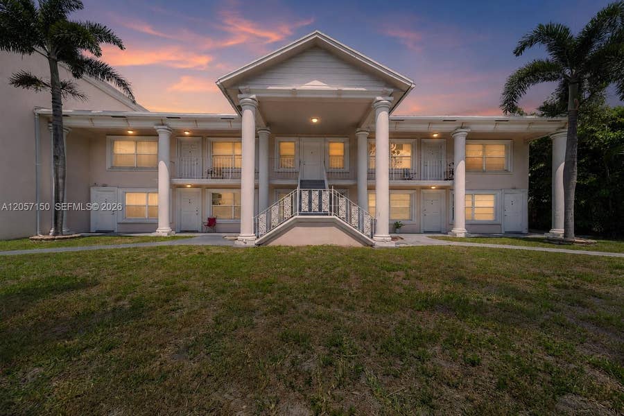 Property photo for 4521 NE 21st Avenue, #1, Fort Lauderdale, FL