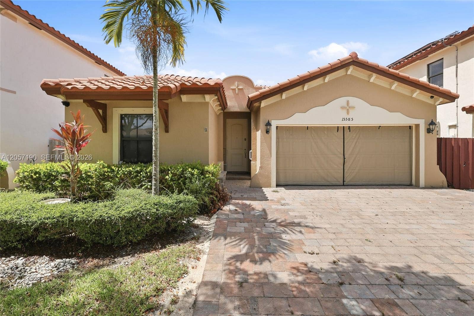 15585 SW 176th Terrace, Miami, FL 33187 Photo 1