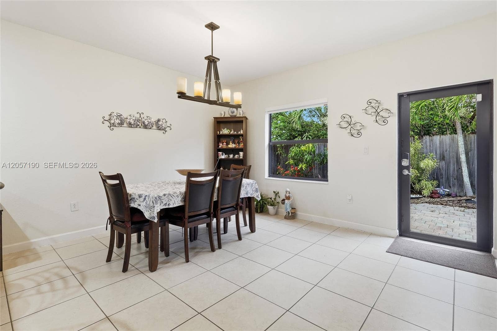 15585 SW 176th Terrace, Miami, FL 33187 Photo 13