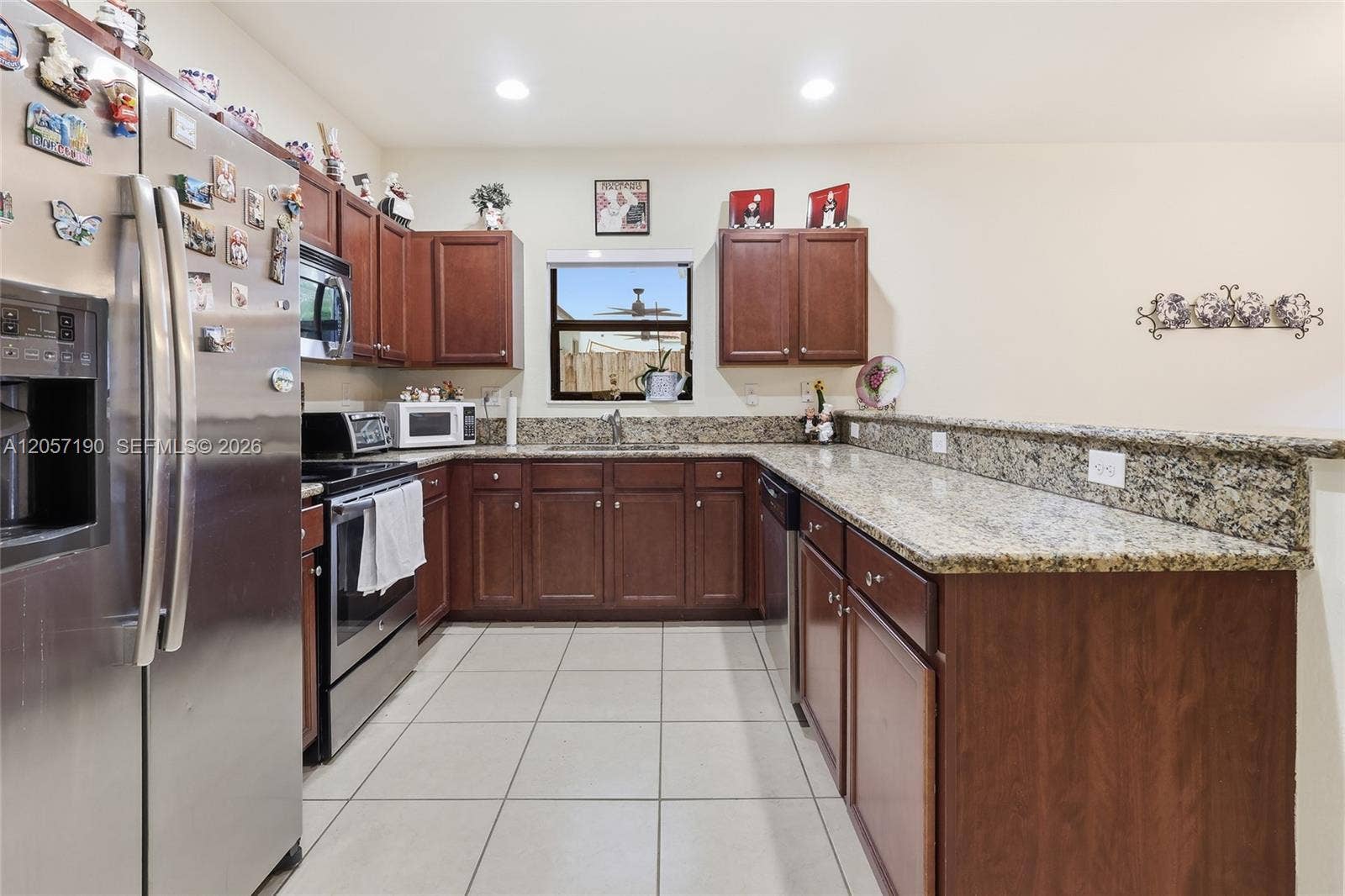 15585 SW 176th Terrace, Miami, FL 33187 Photo 10