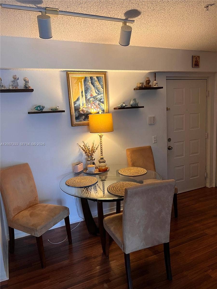 Property photo for 460 S Park Road, #6-304, Hollywood, FL