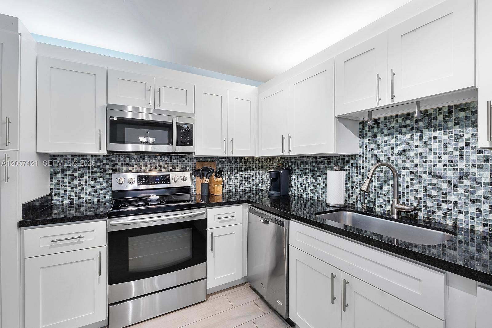 531 N Ocean Boulevard, #1005, Pompano Beach, FL 33062 Photo 9
