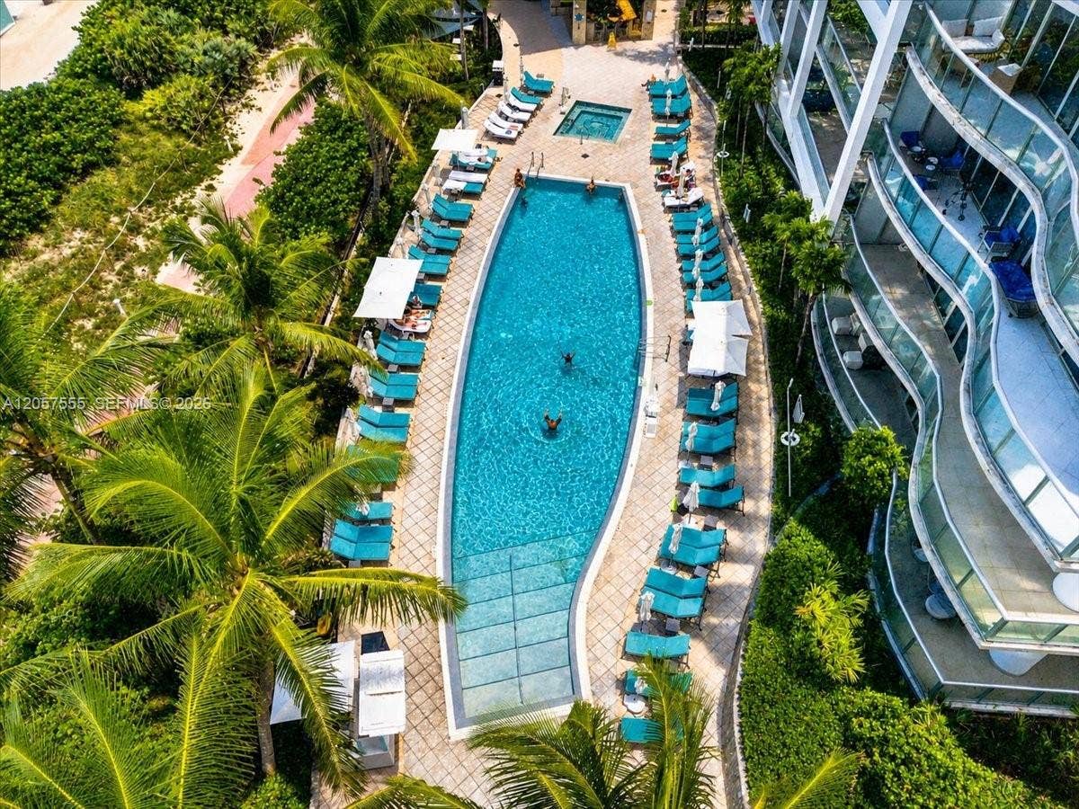 6801 Collins Avenue, #1020 Door 1006 Leal, Miami Beach, Miami Beach, FL 33141 Photo 40