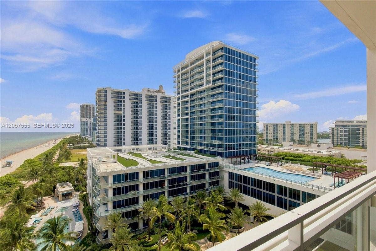 6801 Collins Avenue, #1020 Door 1006 Leal, Miami Beach, Miami Beach, FL 33141 Photo 11