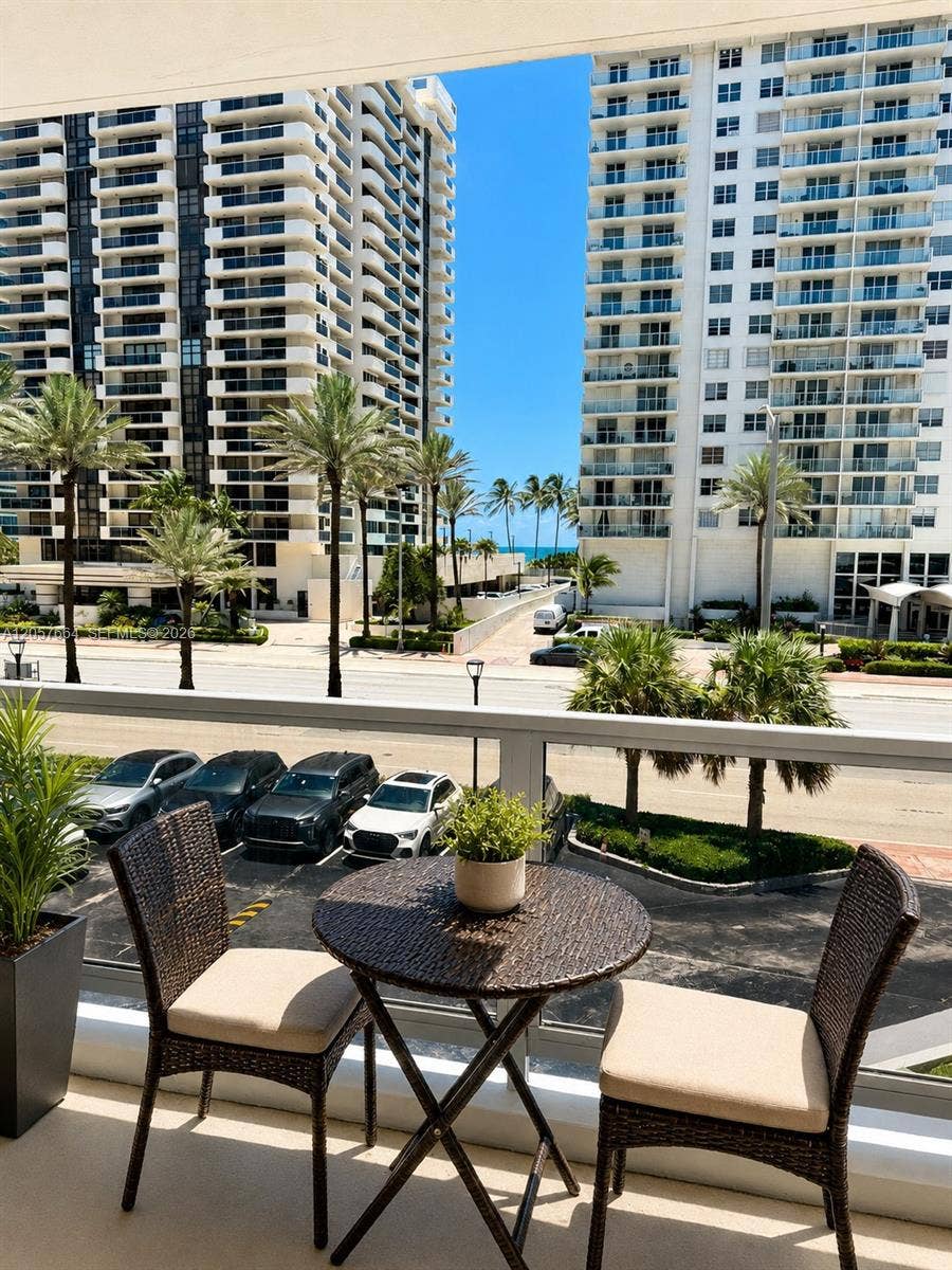 5700 Collins Avenue, #3C, Miami Beach, FL 33140 Photo 1