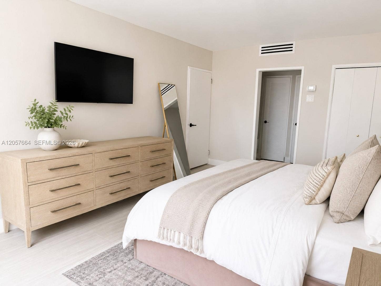 5700 Collins Avenue, #3C, Miami Beach, FL 33140 Photo 7