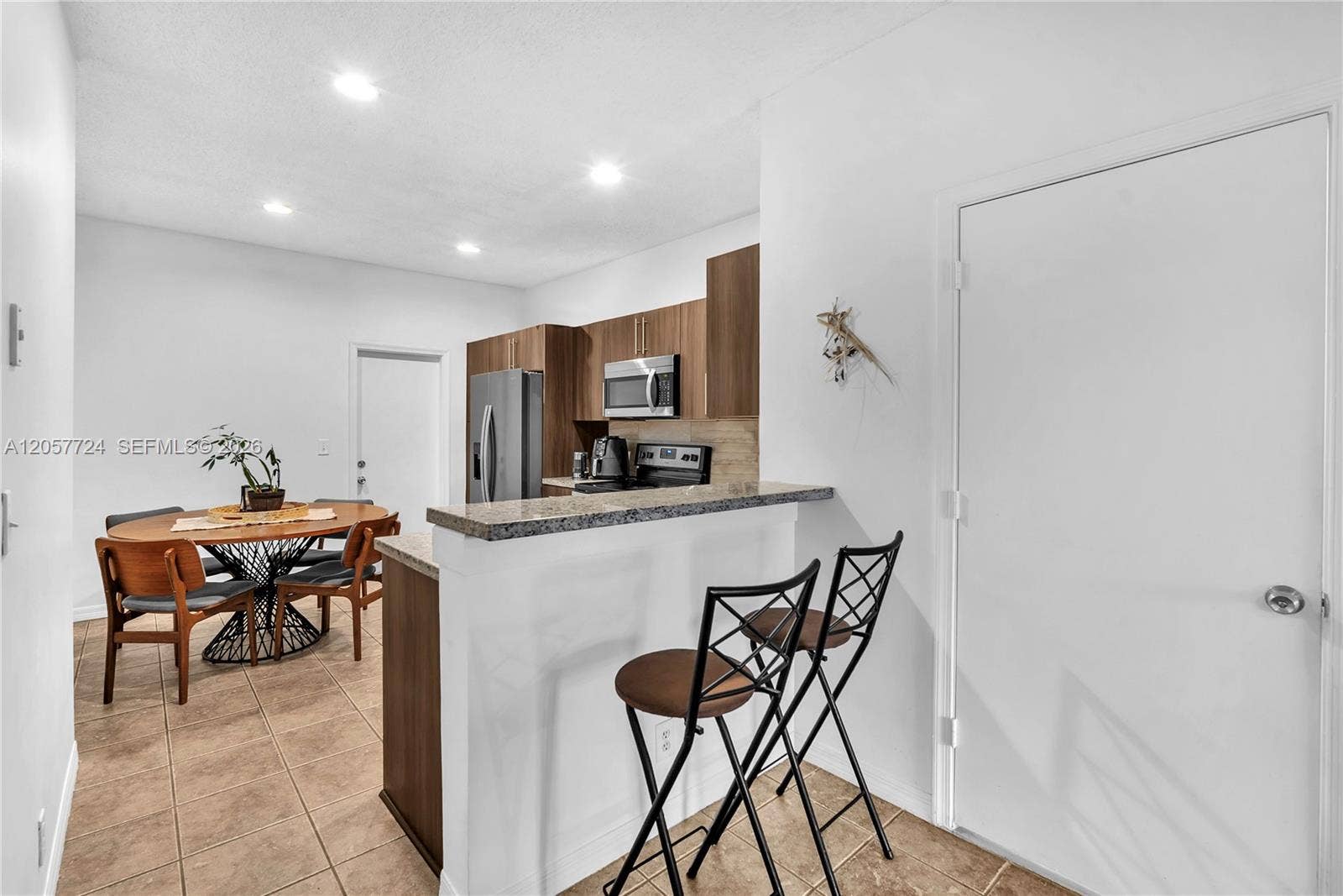 3692 San Simeon Circle, Weston, FL 33331 Photo 14