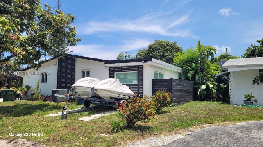 Property photo for 701 SW 4th Court, Hallandale Beach, FL
